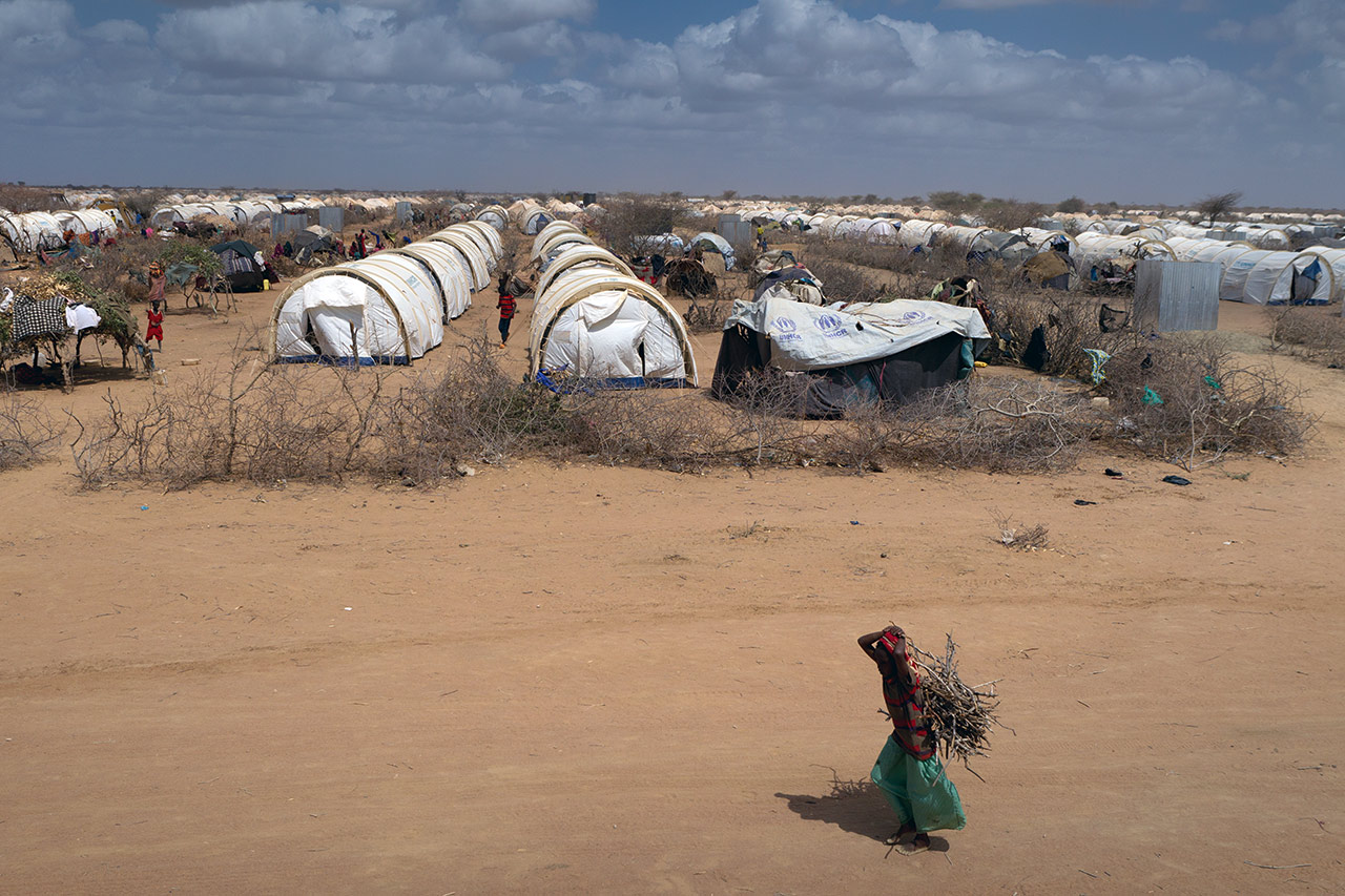 View of the Ifo refugee camp in Dadaab/Somalia. At the time of admission, 20.000 people were living there. Photo: Christoph Püschner / Diakonie Katastrophenhilfe